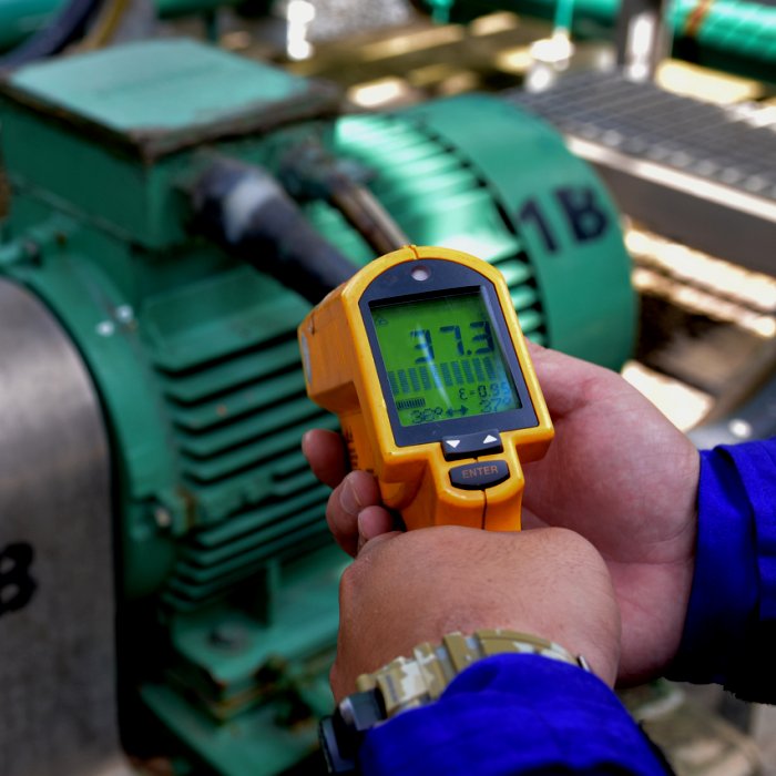 Preventive Vs Reactive Maintenance Why Cmms Is The Key Maintainly